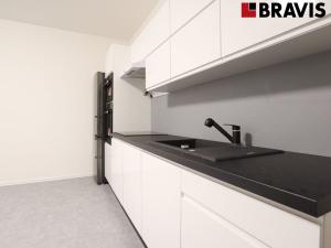 Pronájem bytu 2+kk, Brno - Černovice, Bolzanova, 42 m2