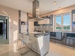 Prodej rodinného domu, Bedihošť, 275 m2