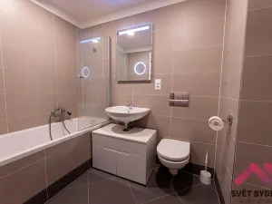 Pronájem bytu 2+kk, Praha - Kamýk, Freiwaldova, 71 m2