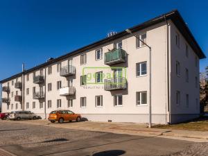 Prodej bytu 1+kk, Milovice - Mladá, Armádní, 51 m2