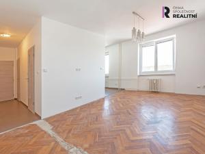 Prodej bytu 3+1, Znojmo, Bolzanova, 64 m2