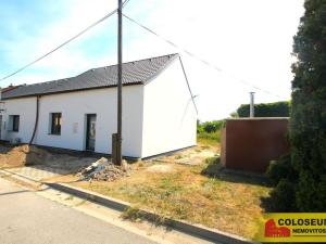 Prodej rodinného domu, Hevlín, 60 m2