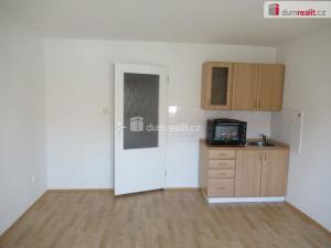 Pronájem bytu 1+kk, Praha - Strašnice, Za poštou, 26 m2