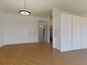 Prodej bytu 2+kk, Praha - Vinohrady, Lucemburská, 50 m2