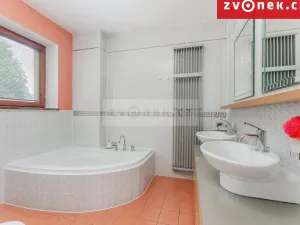 Prodej kanceláře, Hranice - Hranice I-Město, 660 m2