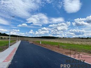 Prodej pozemku pro bydlení, Lišany, 1002 m2