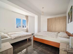 Pronájem bytu 3+kk, Drač,Albánie, 400 m2