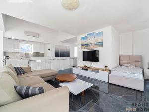 Pronájem bytu 3+kk, Drač,Albánie, 400 m2