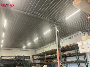 Prodej skladu, Přelouč, 2550 m2