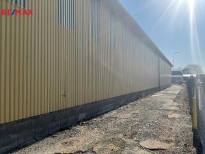 Prodej skladu, Přelouč, 2550 m2