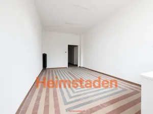 Pronájem kanceláře, Karviná - Nové Město, Čapkova, 36 m2