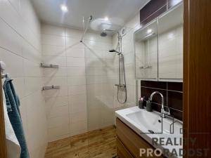 Prodej bytu 3+1, Hodonín, Sv. Čecha, 75 m2