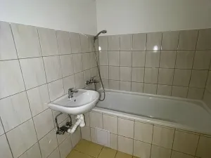 Pronájem bytu 3+1, Česká Lípa, Okružní, 58 m2