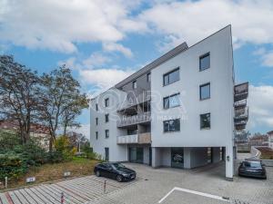 Pronájem bytu 1+kk, Praha - Hloubětín, Kbelská, 34 m2