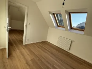 Prodej rodinného domu, Šestajovice, 230 m2