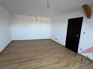 Prodej bytu 2+kk, Dlouhá Ves, 46 m2