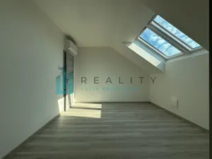 Prodej bytu 3+kk, Strážnice, Grůska, 93 m2