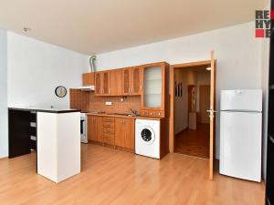 Pronájem bytu 1+kk, Liberec - Liberec IV-Perštýn, Lípová, 42 m2