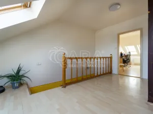 Prodej bytu 3+1, Brandýs nad Labem-Stará Boleslav - Brandýs nad Labem, Komenského nám., 113 m2