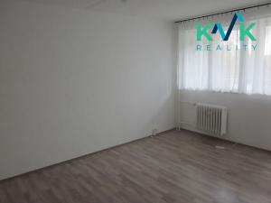 Pronájem bytu 3+kk, Karlovy Vary, Závodu míru, 68 m2