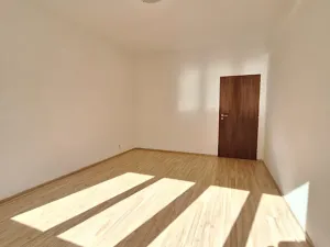 Pronájem bytu 2+kk, Praha - Strašnice, Černokostelecká, 49 m2