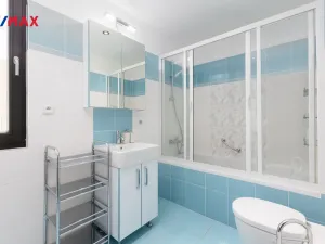 Prodej bytu 2+kk, Karlovy Vary, Pražská silnice, 63 m2