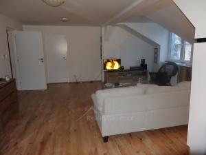 Pronájem bytu 3+kk, Nový Bor, B. Egermanna, 90 m2