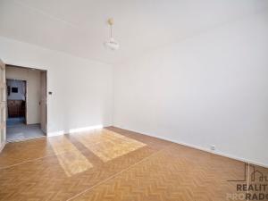 Prodej bytu 4+1, Skuteč, Družstevní, 87 m2