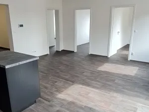 Pronájem bytu 4+kk, Kladno, Vrchlického, 81 m2