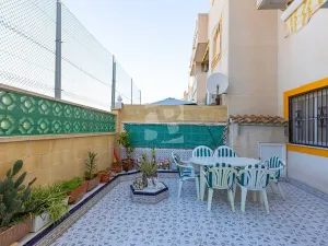 Prodej bytu 2+kk, Torrevieja, Španělsko, 80 m2