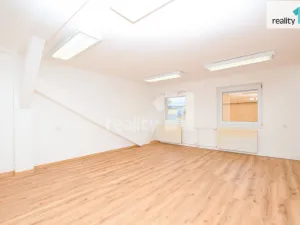 Pronájem kanceláře, Liberec - Liberec VII-Horní Růžodol, Jeronýmova, 22 m2
