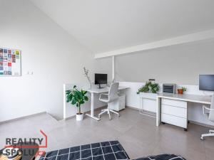Prodej bytu 3+kk, Plzeň - Východní Předměstí, Sladkovského, 93 m2
