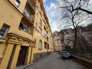 Pronájem bytu 2+1, Praha - Vinohrady, Jičínská, 72 m2