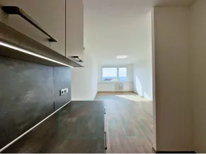 Pronájem bytu 2+kk, Praha - Horní Měcholupy, Milánská, 46 m2