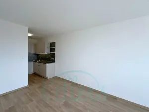 Pronájem bytu 2+kk, Praha - Horní Měcholupy, Milánská, 46 m2