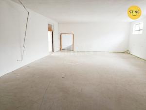 Prodej obchodního prostoru, Bystřice pod Hostýnem, Holešovská, 712 m2