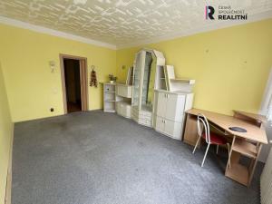 Prodej bytu 3+1, Rotava, Sídliště, 73 m2