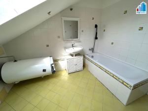 Pronájem bytu 2+kk, Plzeň, U Tržiště, 66 m2
