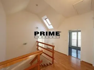 Pronájem rodinného domu, Průhonice, Pod Valem II., 260 m2