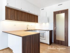 Pronájem bytu 1+kk, Praha - Smíchov, Vackové, 32 m2