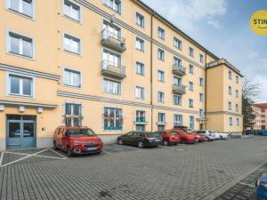 Prodej bytu 2+1, Pardubice, náměstí Dukelských hrdinů, 59 m2