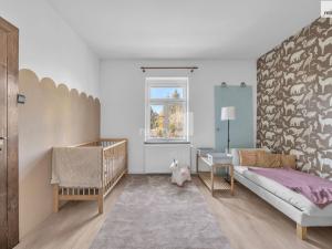 Prodej rodinného domu, Zákupy - Brenná, 274 m2
