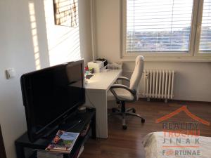 Prodej bytu 2+kk, Hradec Králové, Hradecká, 47 m2