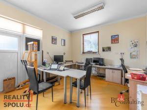 Prodej obchodního prostoru, Jablonec nad Nisou - Mšeno nad Nisou, Želivského, 300 m2