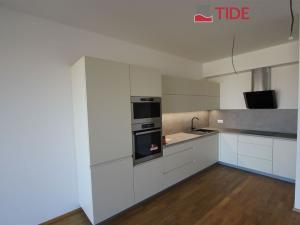 Pronájem bytu 3+kk, Praha - Karlín, Za Karlínským přístavem, 77 m2