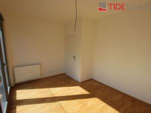 Pronájem bytu 3+kk, Praha - Karlín, Za Karlínským přístavem, 77 m2