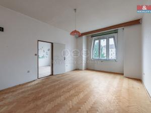 Prodej bytu 4+1, Aš, Republikánská, 114 m2