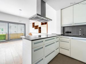 Prodej bytu 4+1, Praha - Kunratice, K Zelené louce, 150 m2