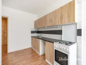 Pronájem bytu 1+1, Praha - Kamýk, Cuřínova, 46 m2