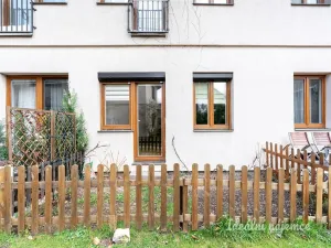Pronájem bytu 2+kk, Horoměřice, Velvarská, 49 m2